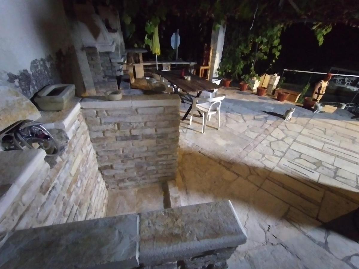 Вилла Stonemakers Hide Karyotikon Экстерьер фото